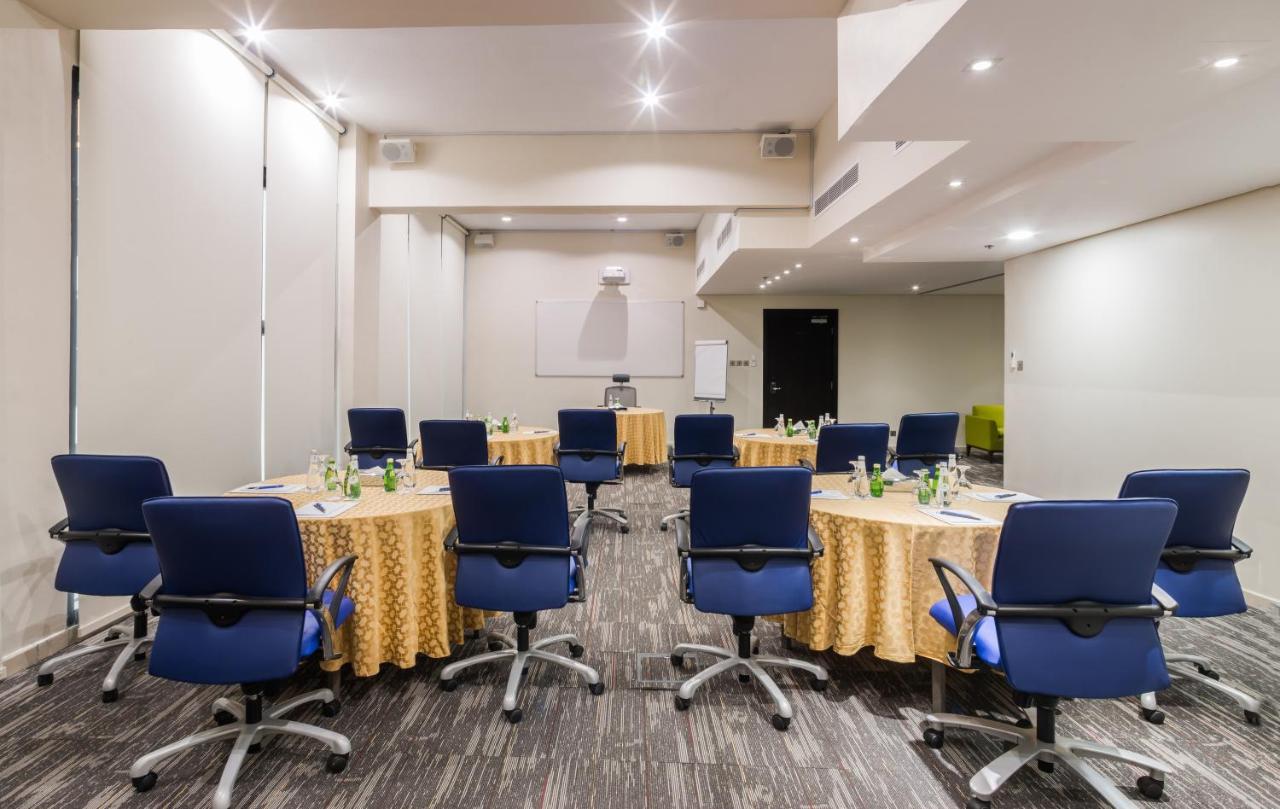 Hotel Boudl Al Al Jubail Esterno foto